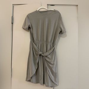 Lululemon exercise dress